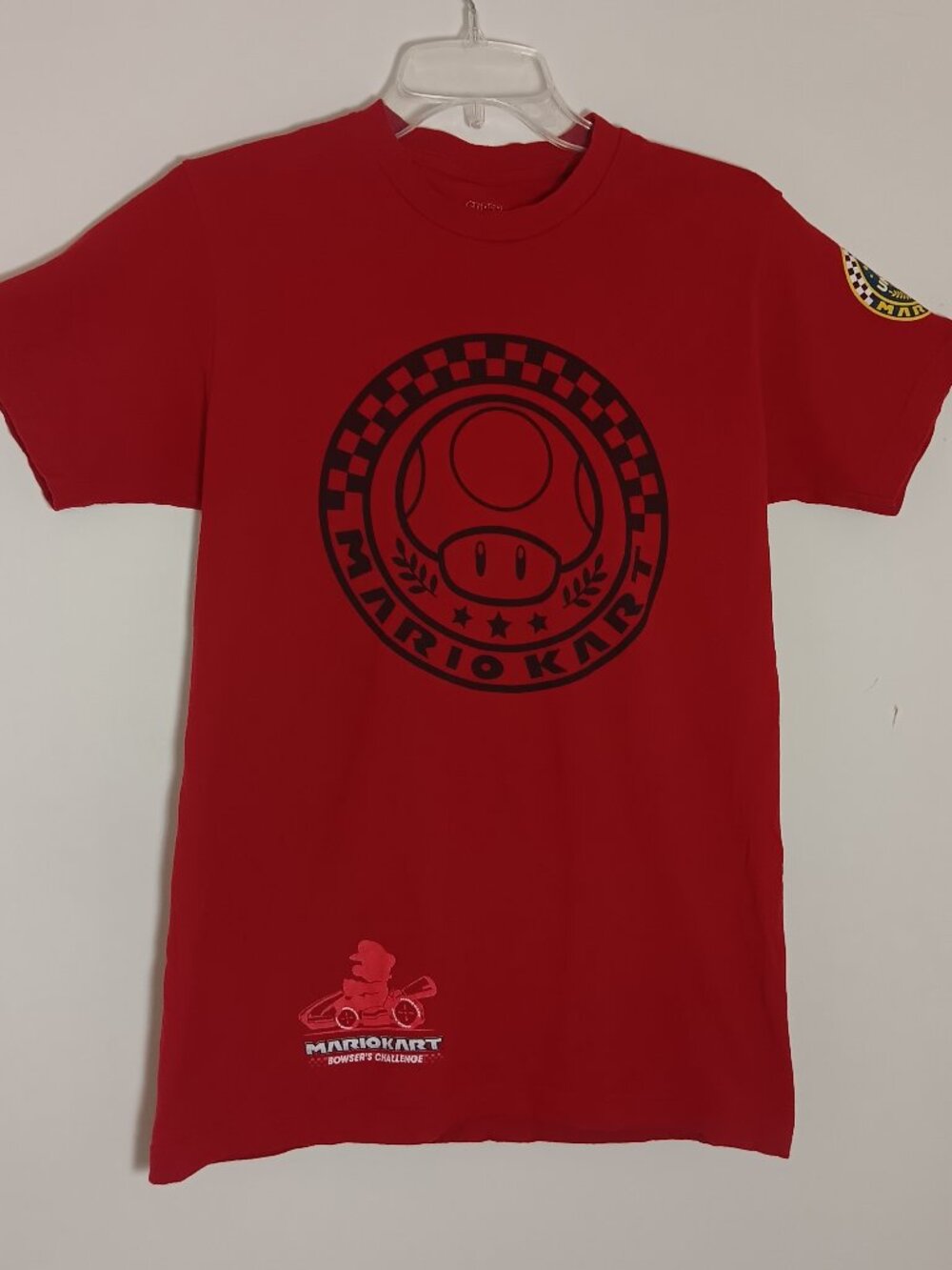 Super Nintendo world mario kart browser's challenge Tshirt red S/M universal